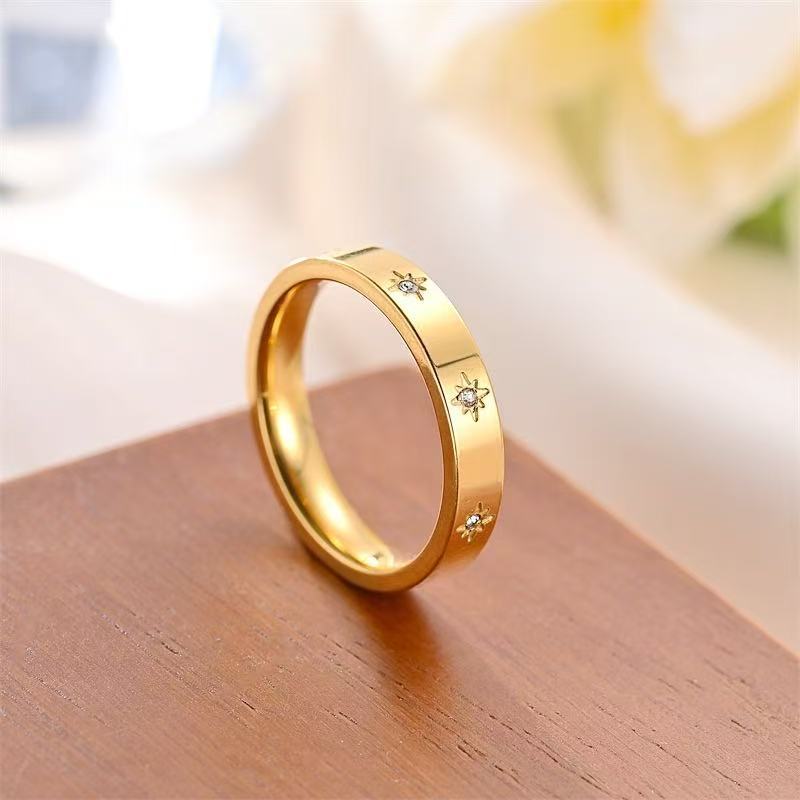 Stainless Steel Five-pointed Star Inlaid ZirconRing