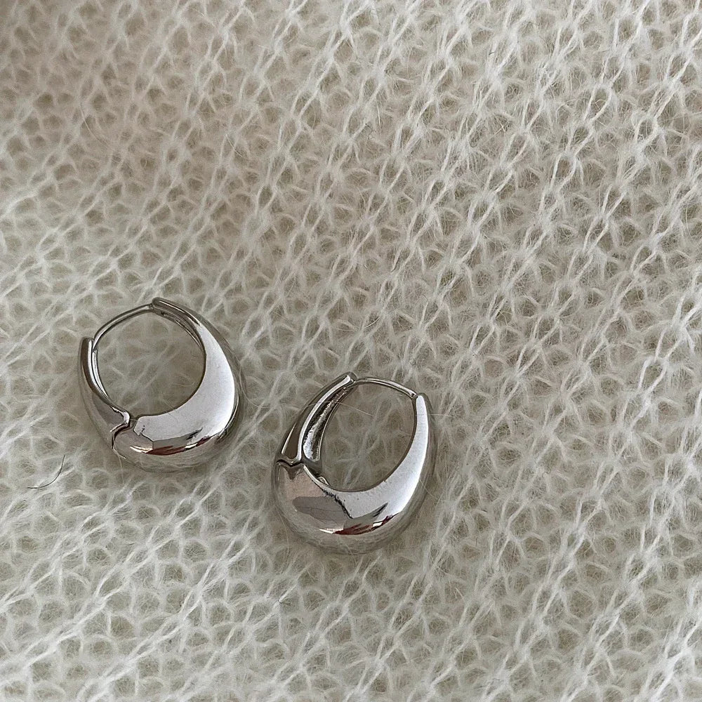 oval-bracelet-metal-ear-cuff - Viexta