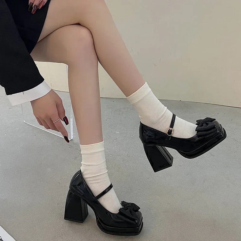 fashionable-black-chunky-heels-for-women - Viexta