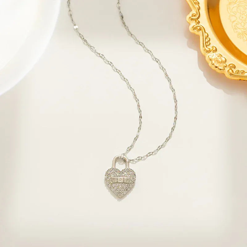 Titanium Steel Women's Zircon Clavicle Chain - Viexta