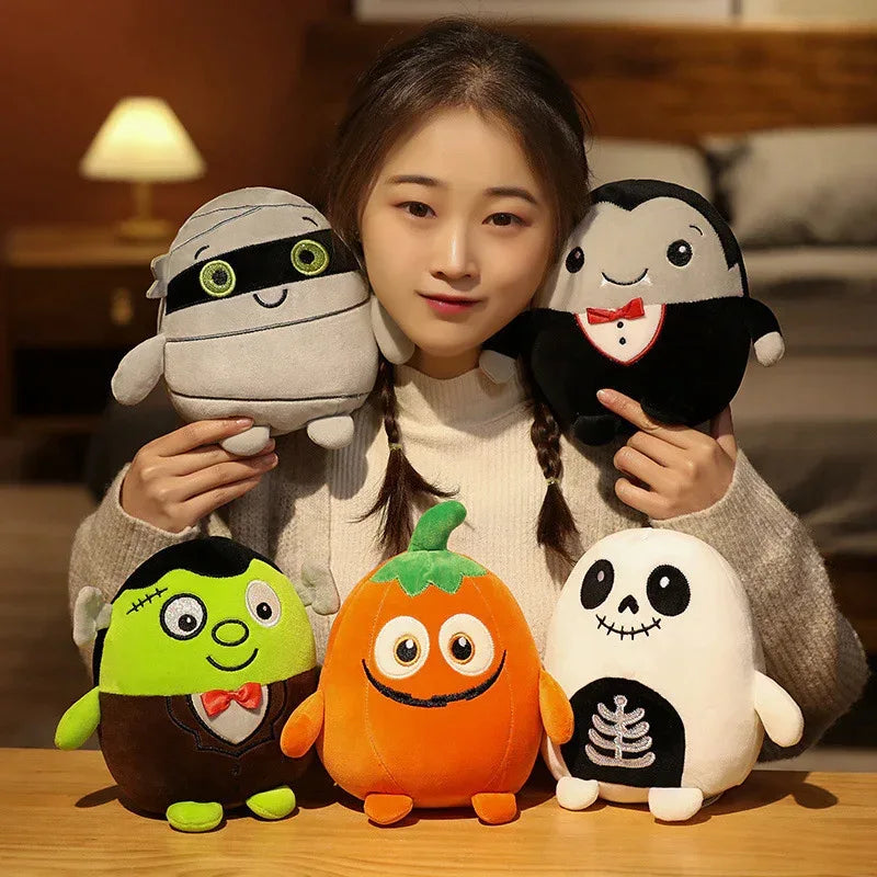Spoof Halloween Plush - Viexta