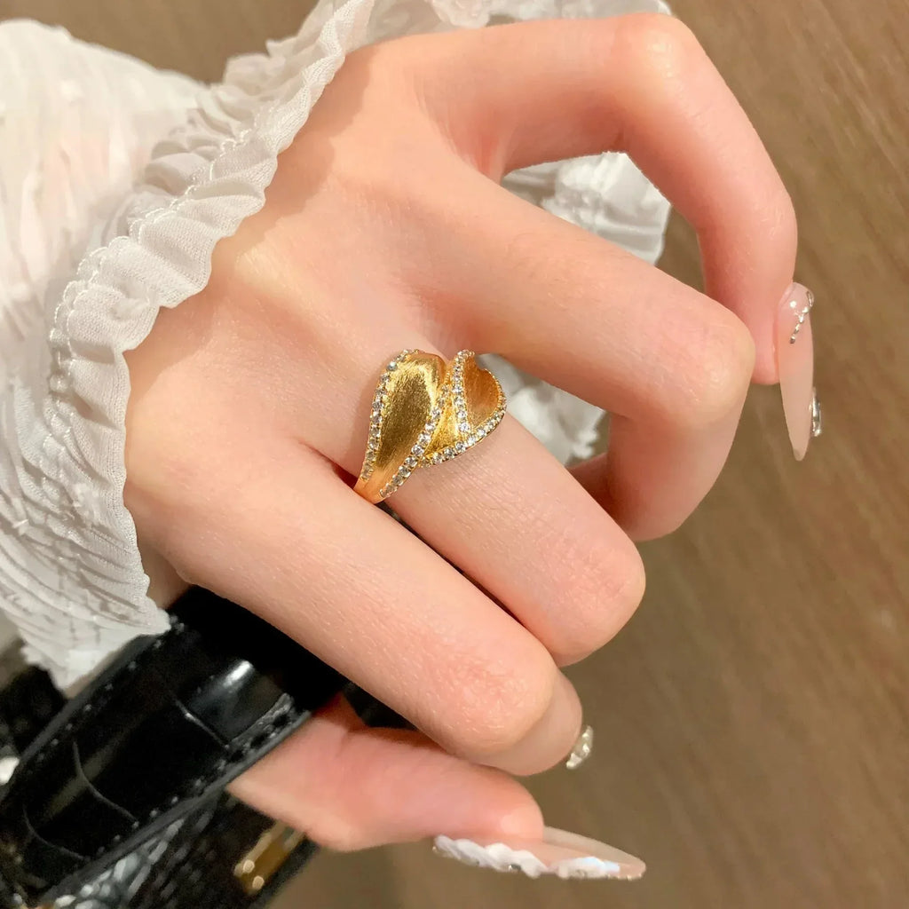 Antique Brushed Leaves Ring - Viexta