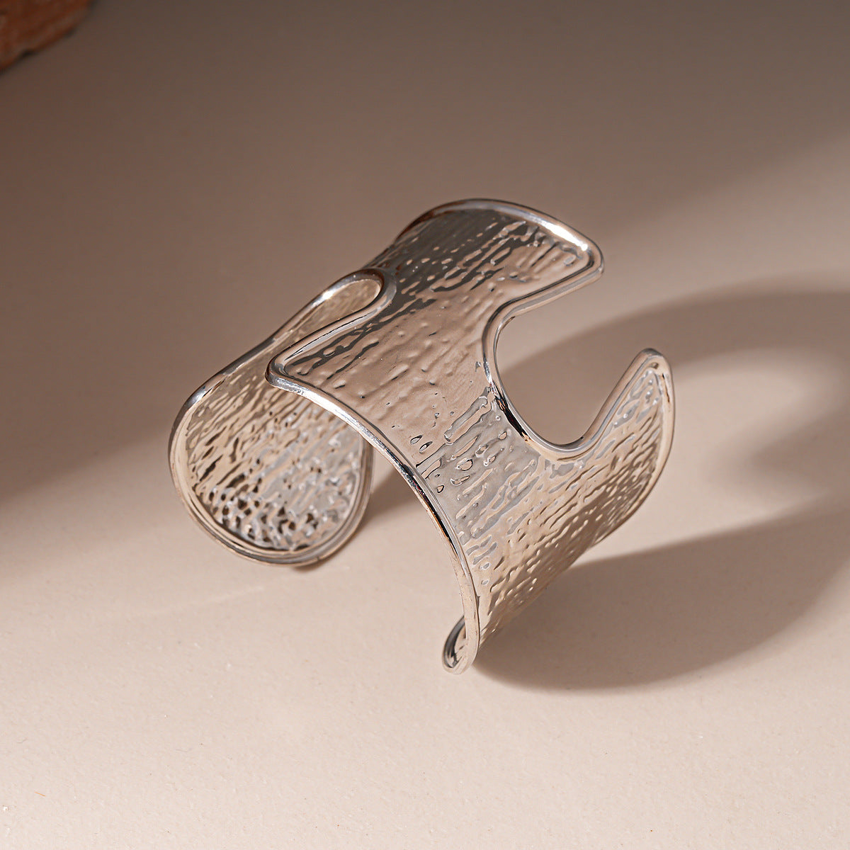 Metallic Textured Pleated Bangle