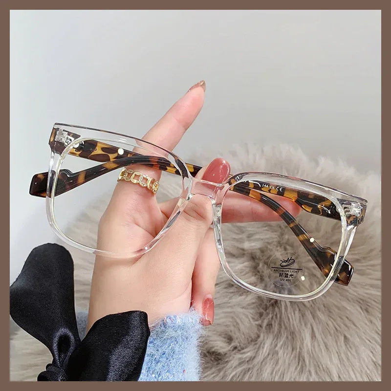 Retro Large Frame Glasses - Viexta
