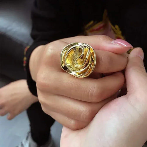 18K Irregular Flower Ring - Viexta