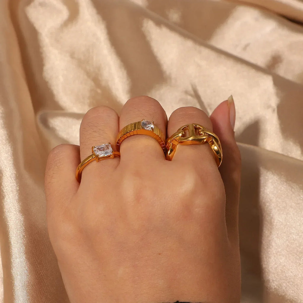 Stainless Steel Striped Solitaire Zircon Ring - Viexta