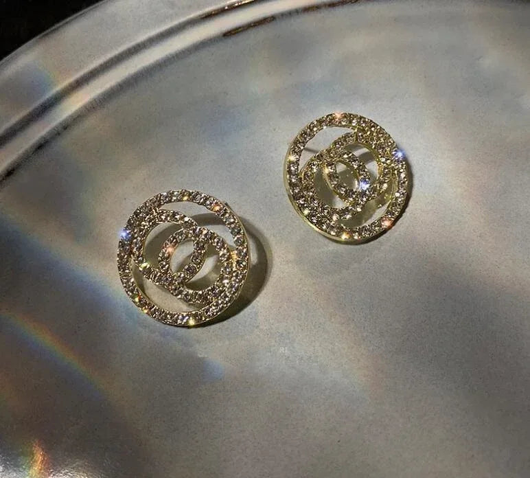 round-full-diamond-earrings - Viexta