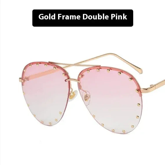 Women's Metal Rivet Large Frame Fashionable Sunglasses - Viexta