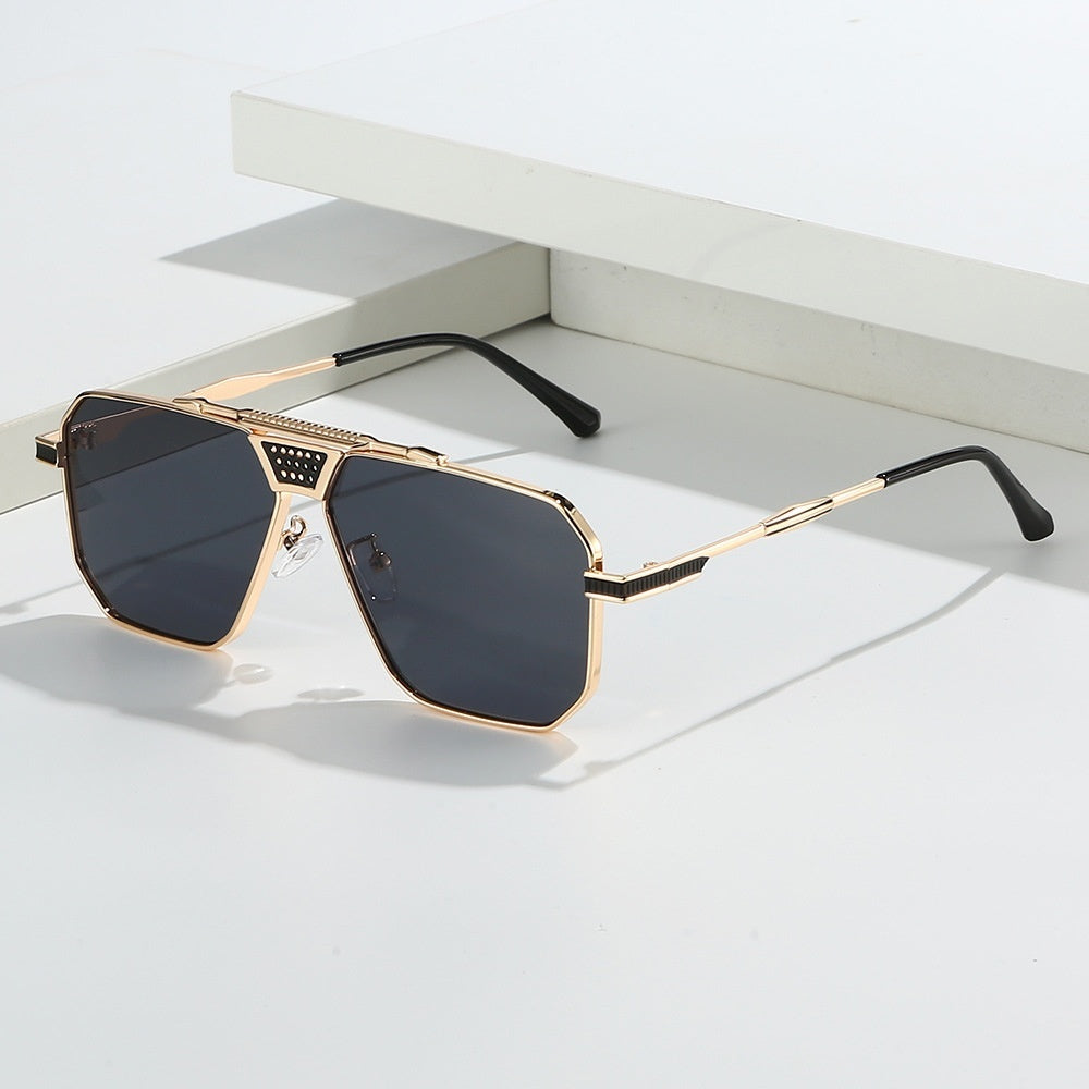 Square-shaped UV-protection Sunglasses