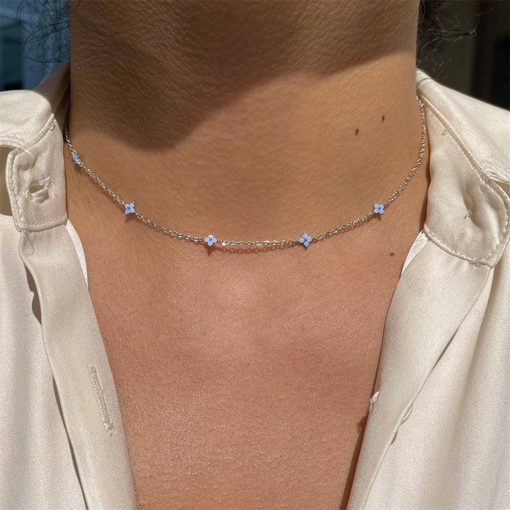 blue-flower-necklace - Viexta