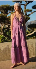 Summer V-neck Sleeveless Waist Embroidered Dress - Viexta