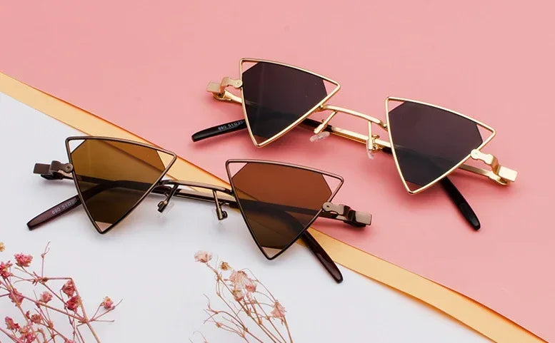 Punk wind triangle hollow sunglasses - Viexta
