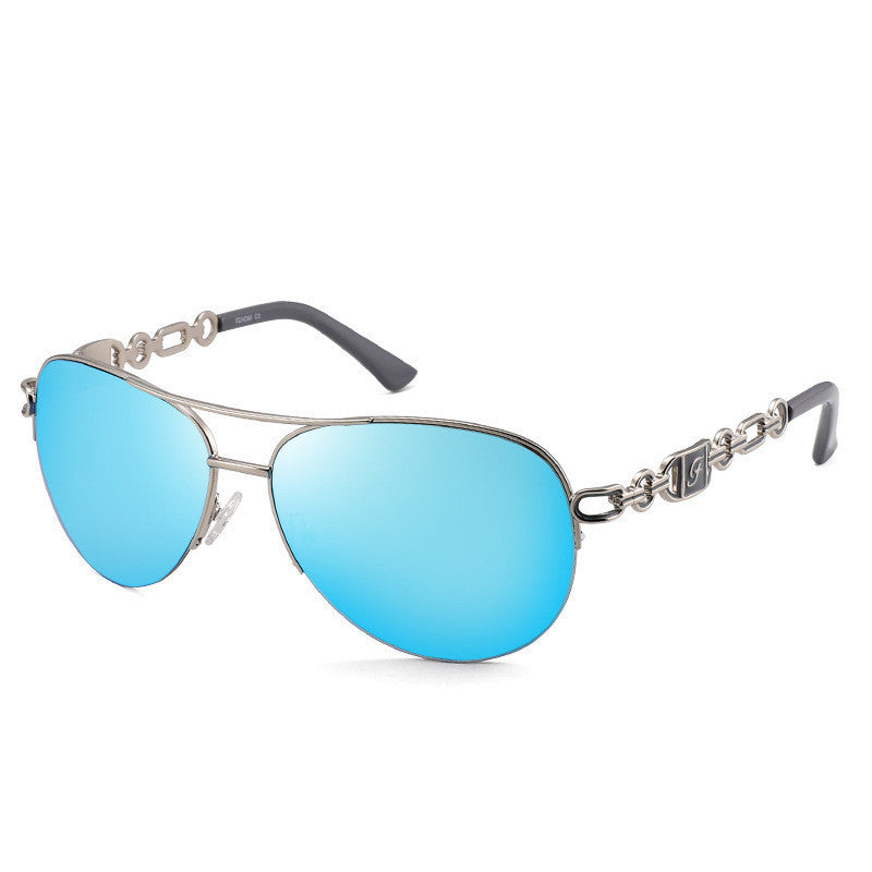 Fashion trend sunglasses