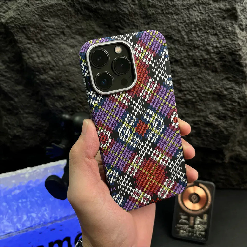 kevlar-pattern-luminous-magnetic-iphone-cover - Viexta
