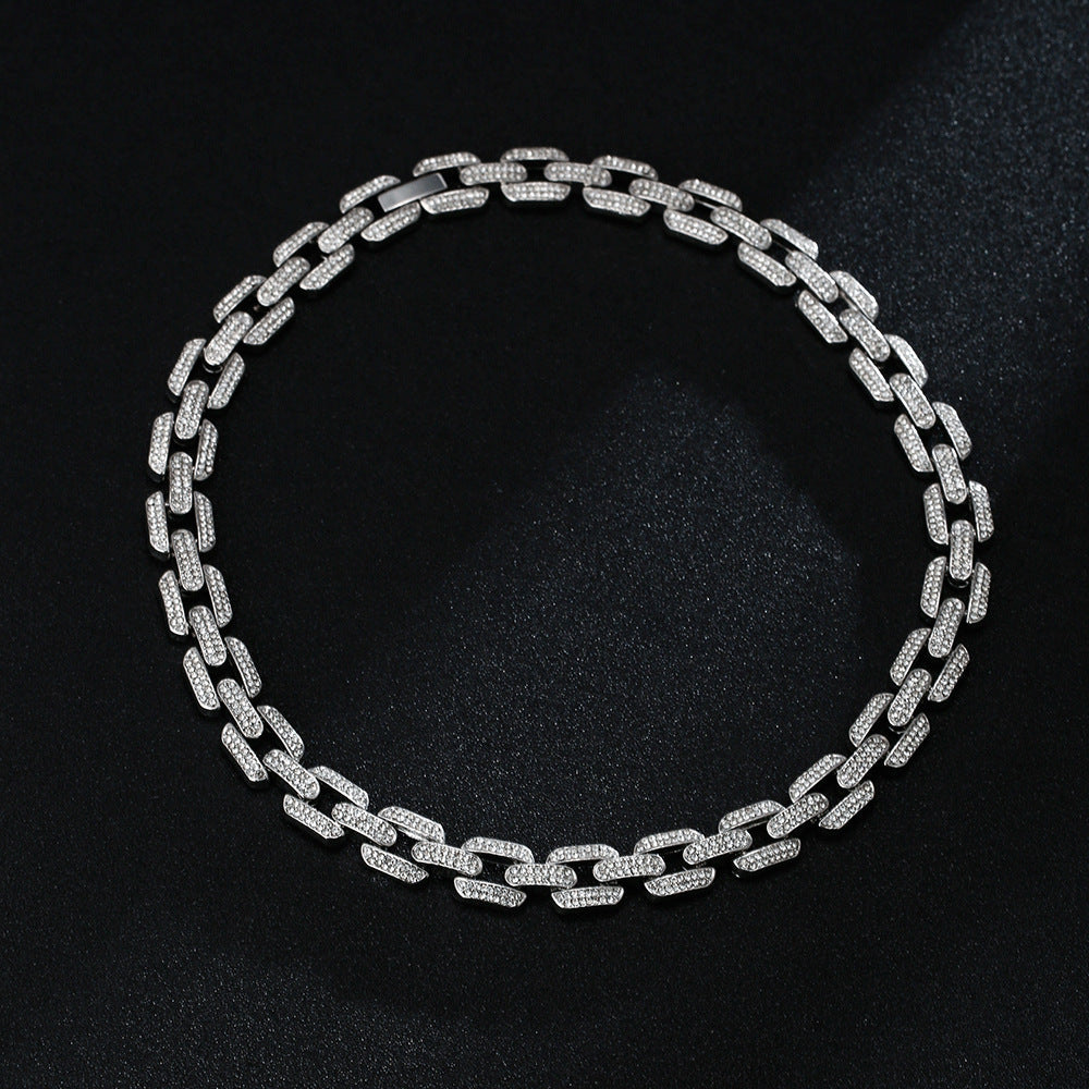 diamond-inlaid-necklace