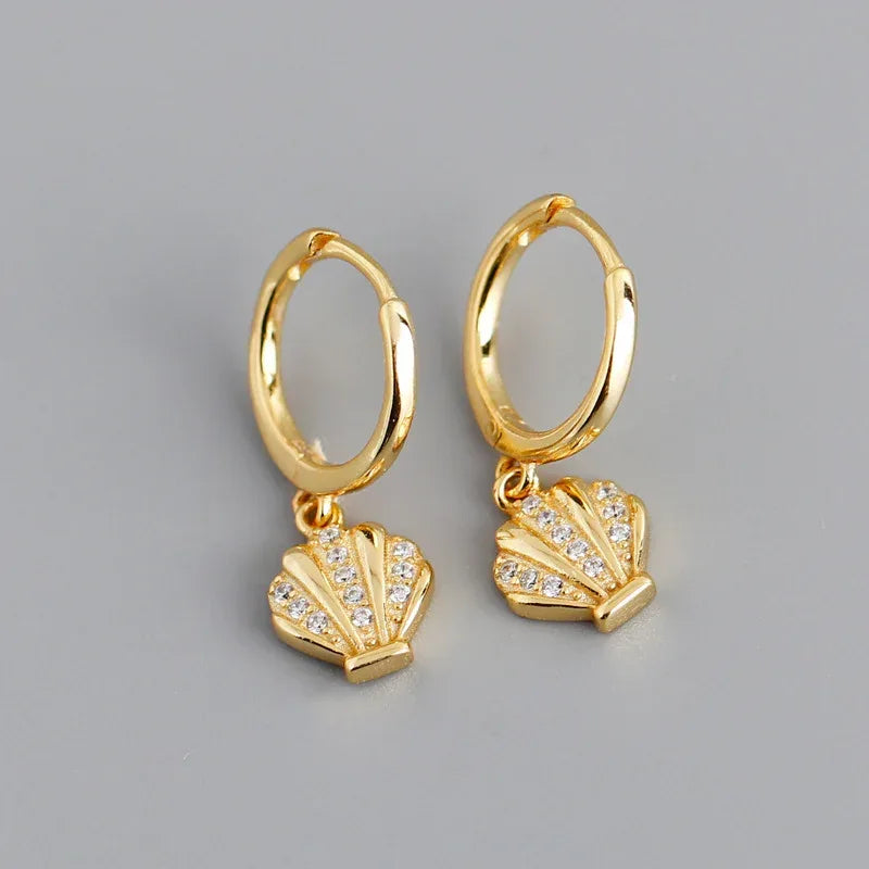 Rhinestone Zircon Shell-shaped Sterling Silver Stud Earrings - Viexta