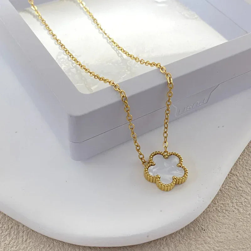 double-sided-titanium-steel-clover-necklace - Viexta