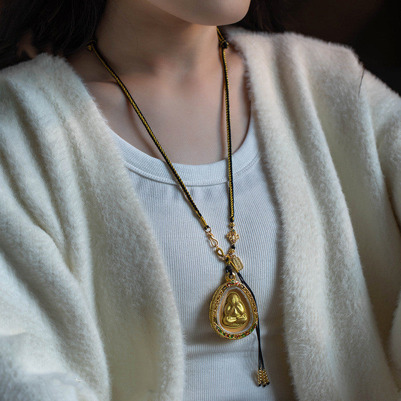 handmade-braided-pendant-necklace