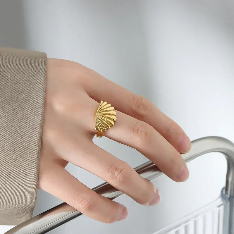ocean-shell-scallop-ring - Viexta
