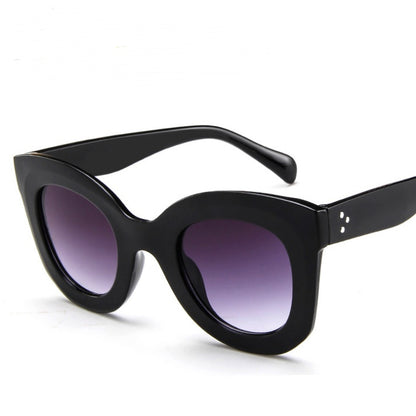 Fashion cat eye sunglasses