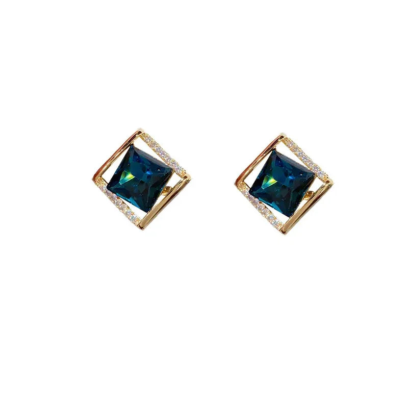 fashion-temperament-rhombus-zircon-stud-earrings - Viexta