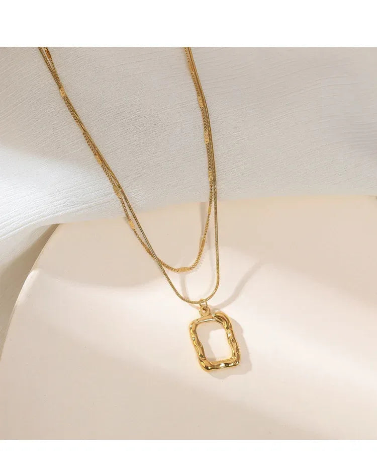 Double Layered Sweater Neckpiece - Viexta