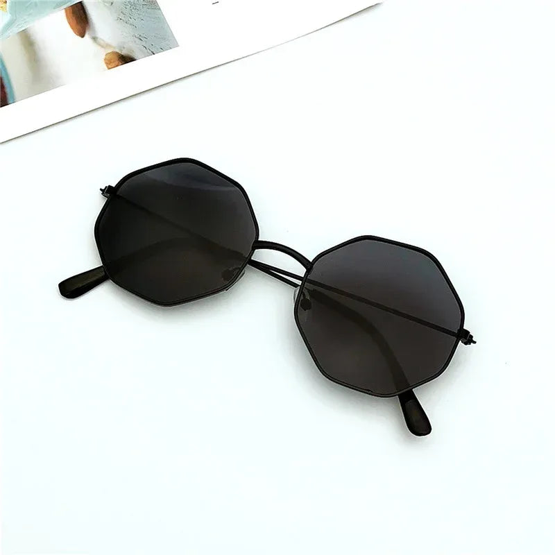Round Irregular Ocean Film Sunglasses - Viexta