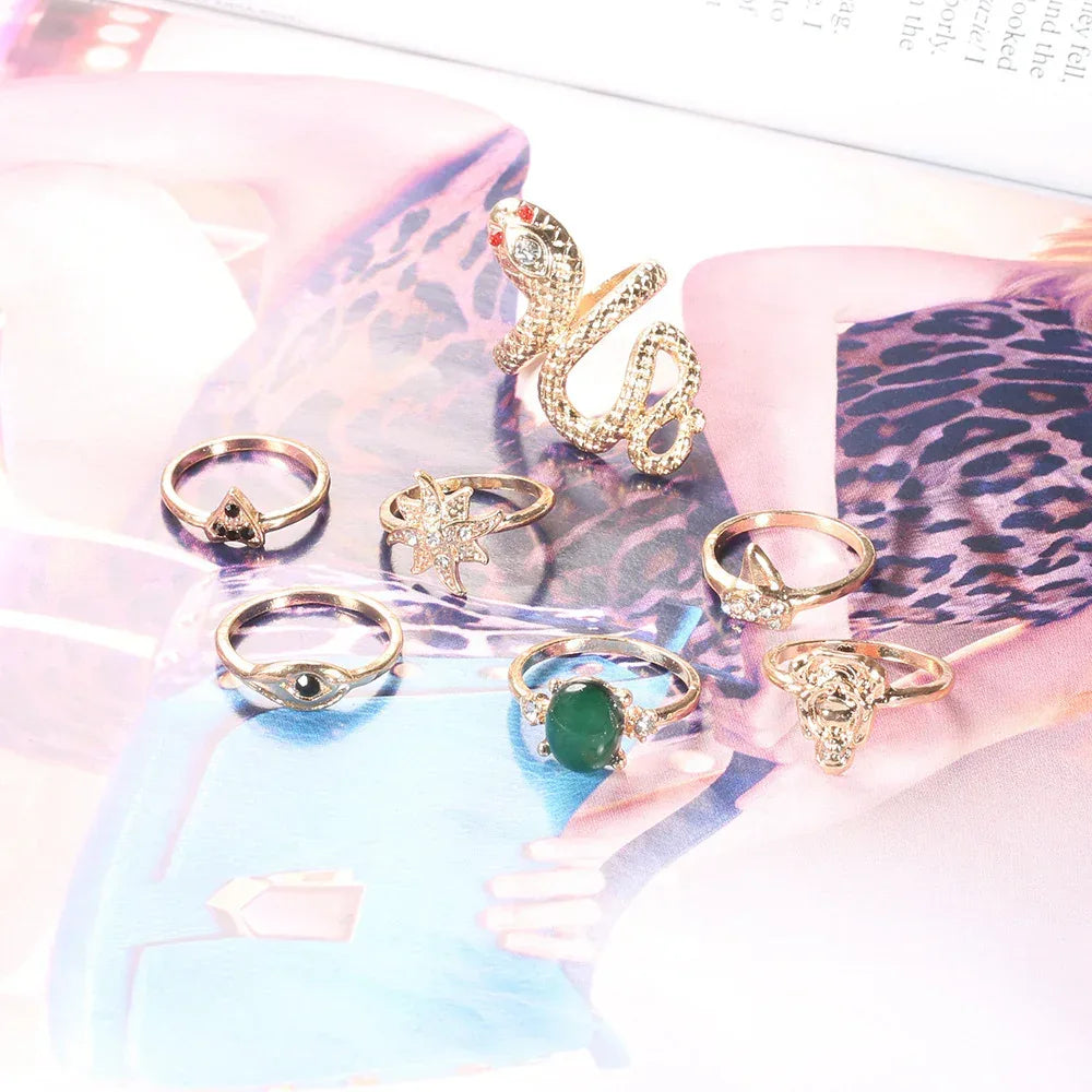 7 piece Emerald Snake-Shaped Joint Ring Set - Viexta