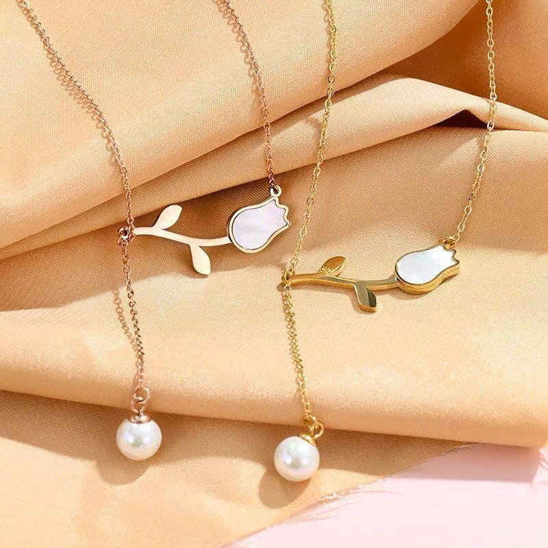 Tulip Fairy Pendant Necklace - Viexta