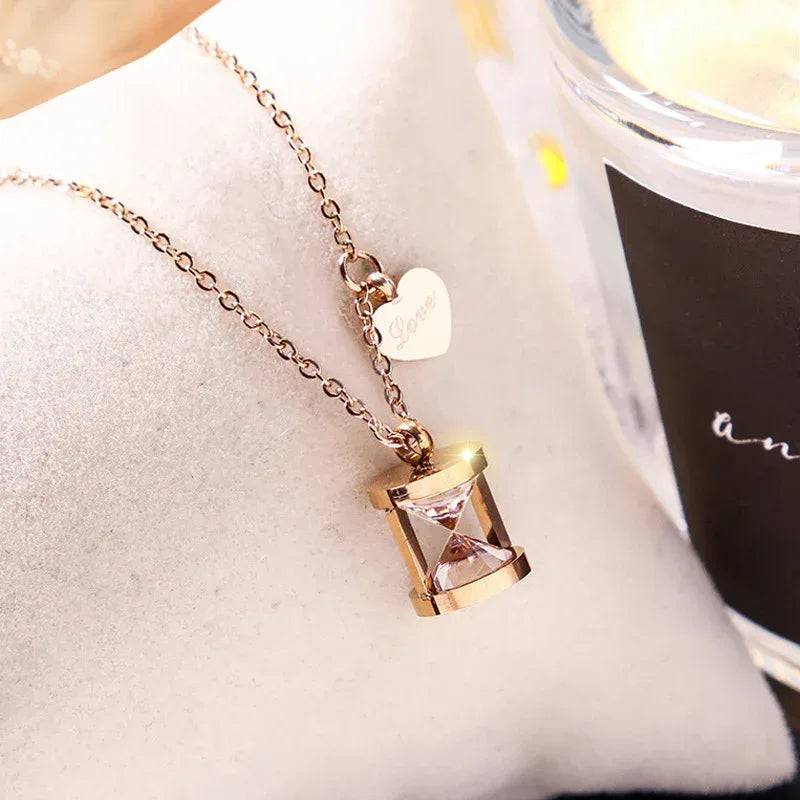 18k Hour-glass Clavicle Chain - Viexta