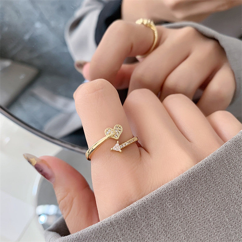 Ana Heart Ring