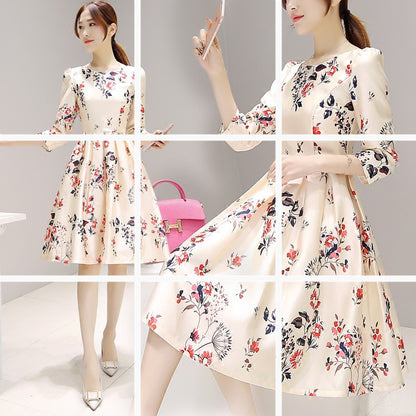 Three-Quarter Puffy Mid-Length Dress