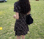 Daisy-print Chic Dress - Viexta