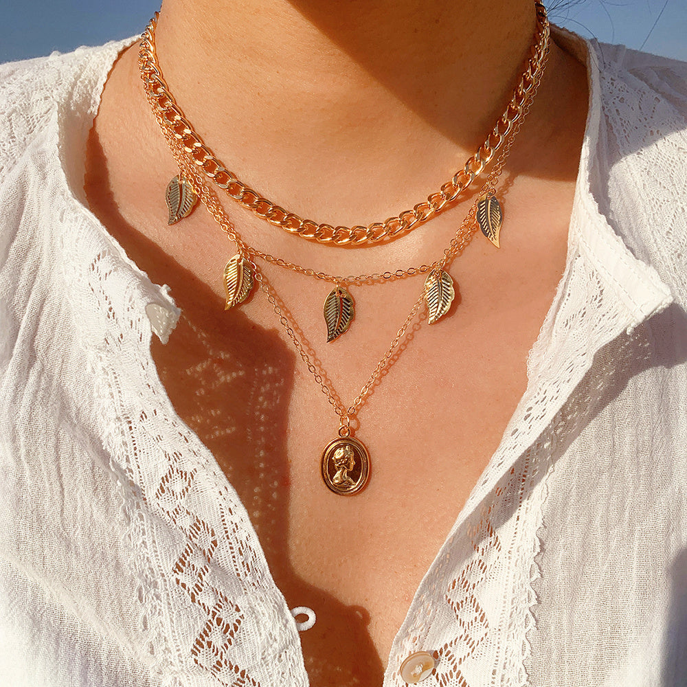 Frosty Wind Single Layer Winding Snake Bone Necklace