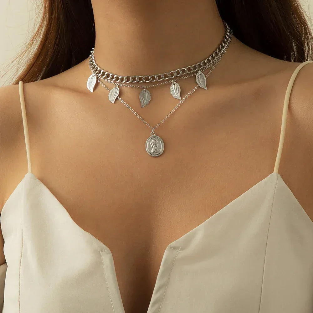 frosty-wind-single-layer-winding-snake-bone-necklace - Viexta