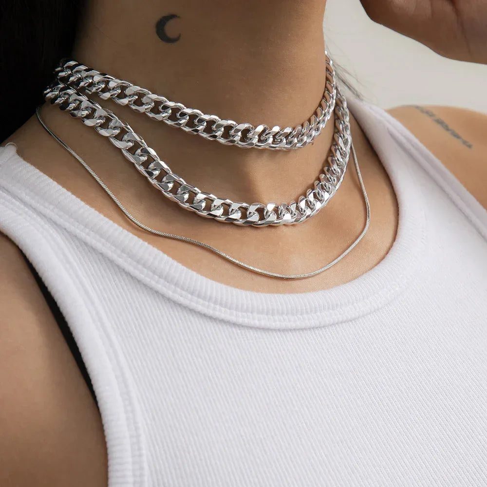 frosty-wind-single-layer-winding-snake-bone-necklace - Viexta