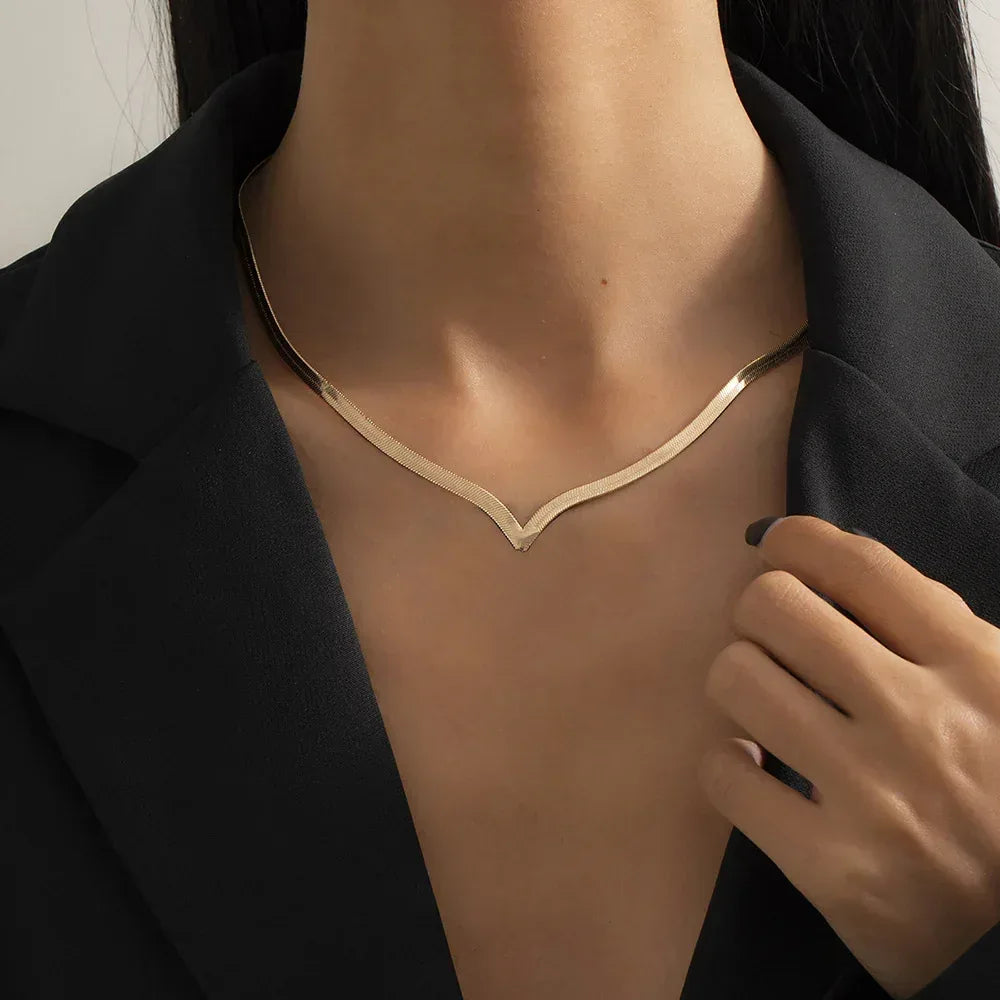frosty-wind-single-layer-winding-snake-bone-necklace - Viexta