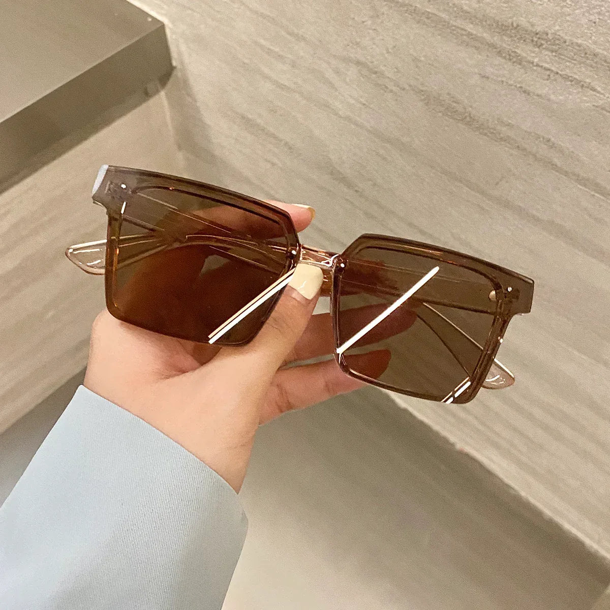 sunglasses-red-wild-round-face-uv-protection-sunglasses - Viexta