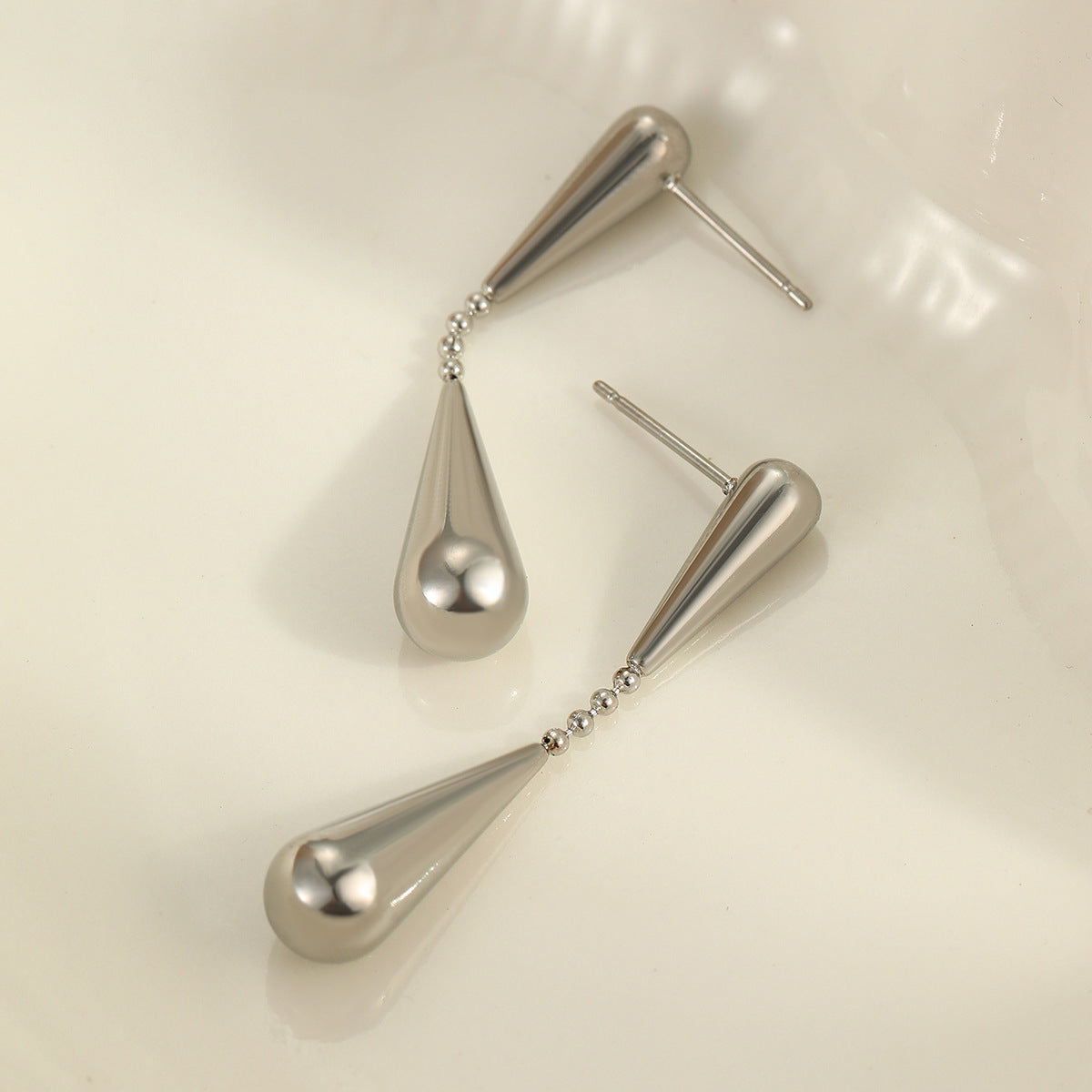 Minimalist Cool Feng Shui Drop Earrings