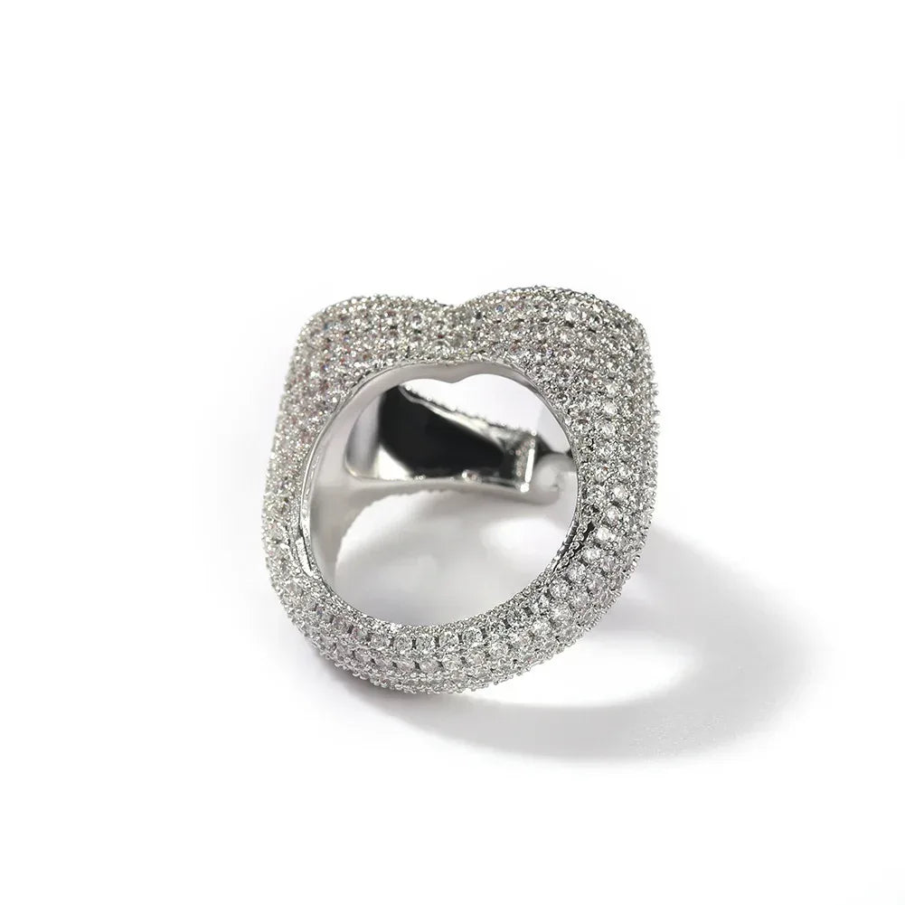 Hollow Heart Zircon Ring - Viexta