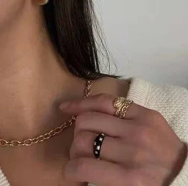 golden-chain-ring - Viexta