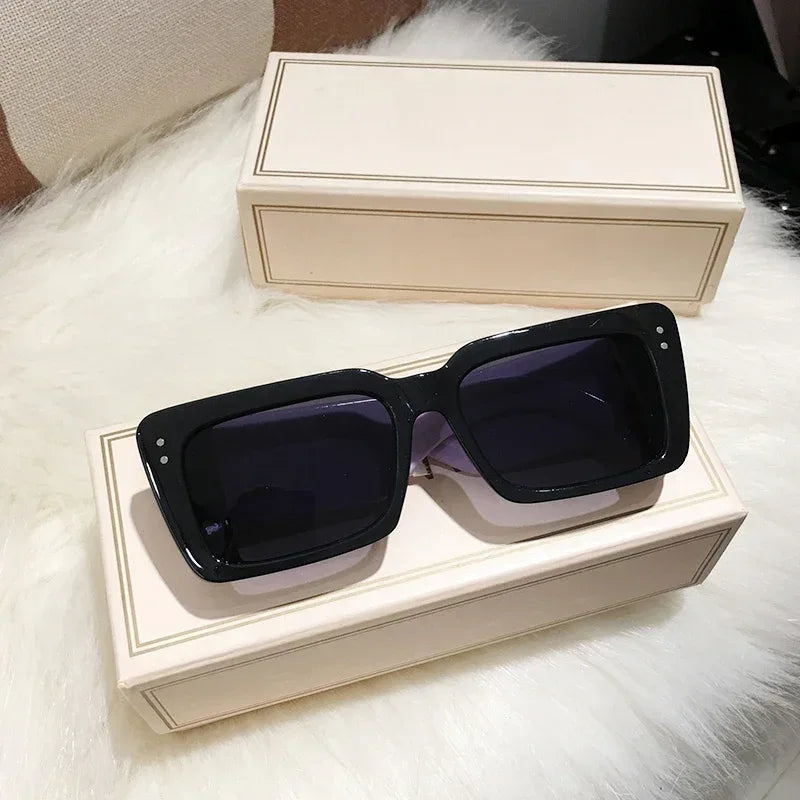 Rectangular Frame Sunglasses - Viexta