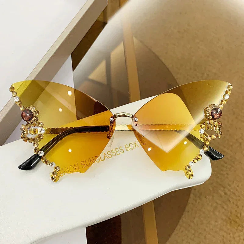 butterfly-shape-diamond-rimless-sunglasses - Viexta