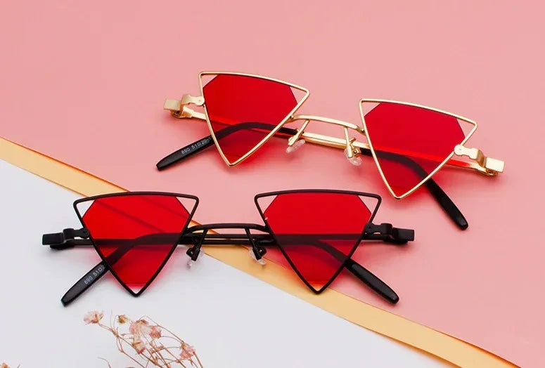 Punk wind triangle hollow sunglasses - Viexta