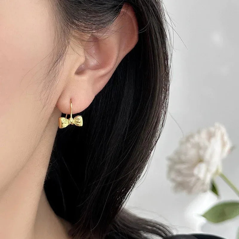 18k-retro-hong-kong-elegant-ear-studs - Viexta