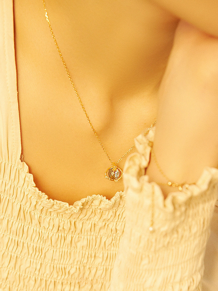 Exquisite Saturn Ornament Clavicle Chain