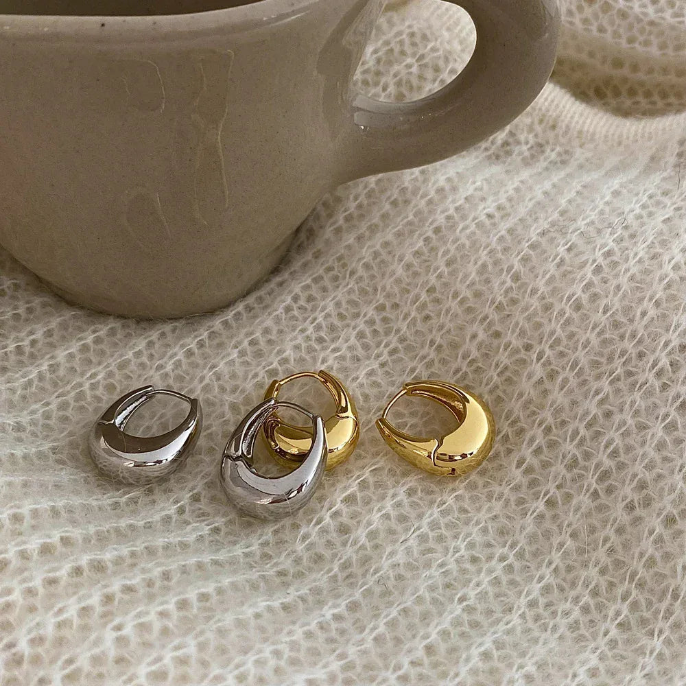 oval-bracelet-metal-ear-cuff - Viexta