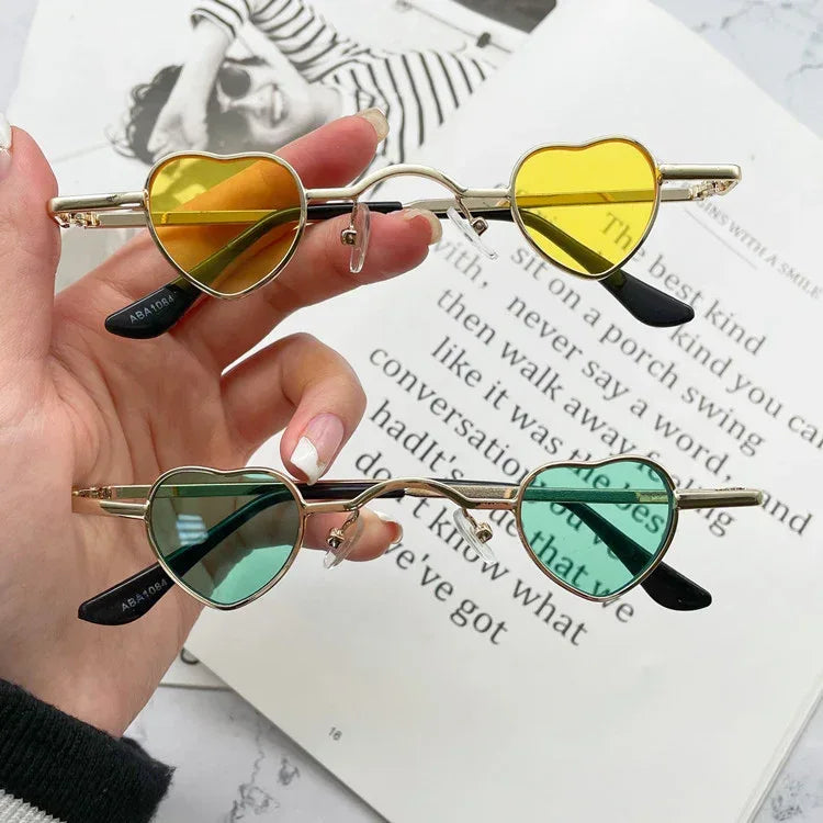 Love Retro Small Frame Eyes Glasses - Viexta