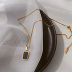 Niche 18K Gold Black Necklace - Viexta