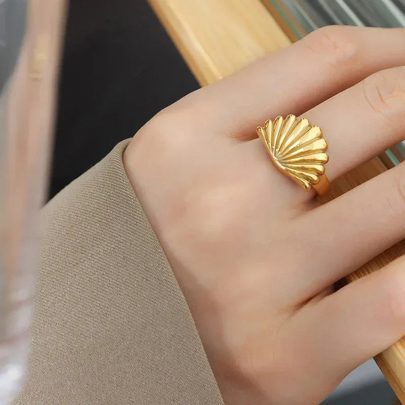 ocean-shell-scallop-ring - Viexta